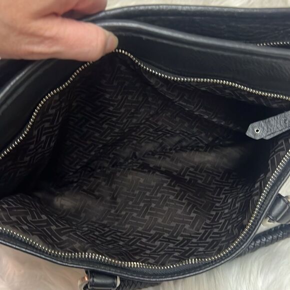 Cole Haan Black Leather messenger bag B28 - Picture 9 of 10